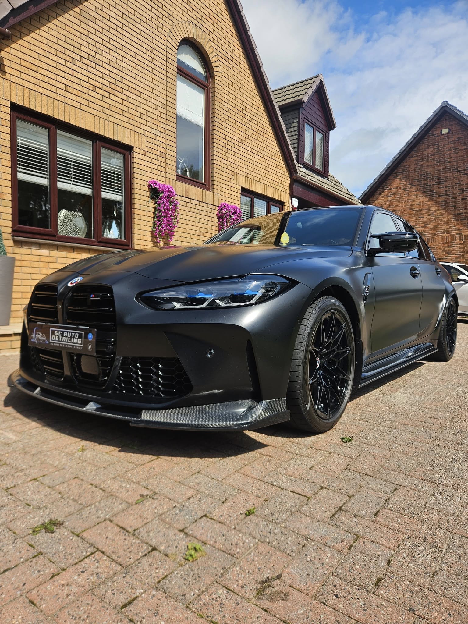 Comprehensive car detailing and valeting service